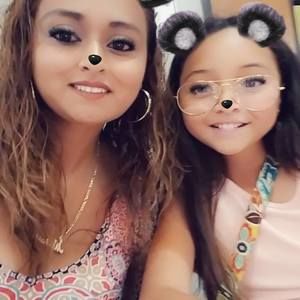 Meet your Posher, Maribel